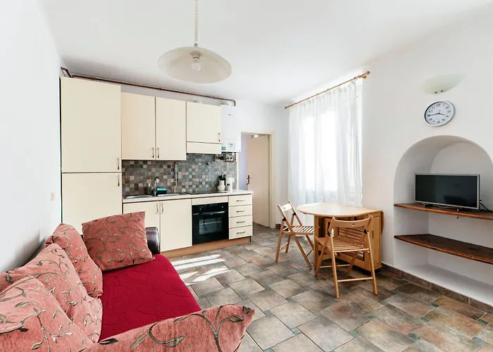 Apartment La Perla By Quokka 360 - In The Historic Centre Of Como